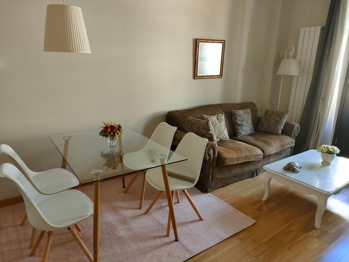 Apartamento Nueva Del Santisimo Granada Bagian luar foto