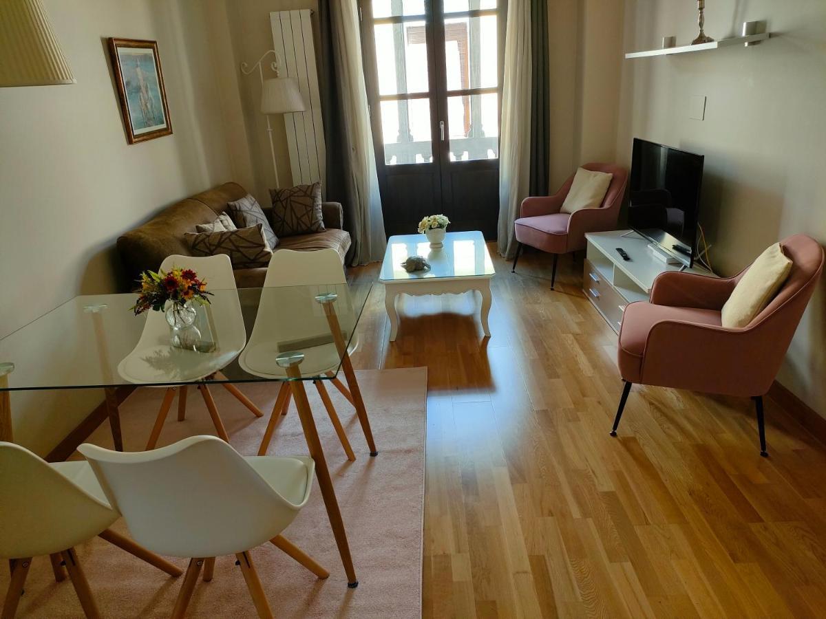 Apartamento Nueva Del Santisimo Granada Bagian luar foto